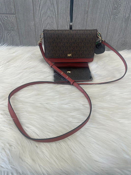 Crossbody Designer By Michael Kors  Size: Medium