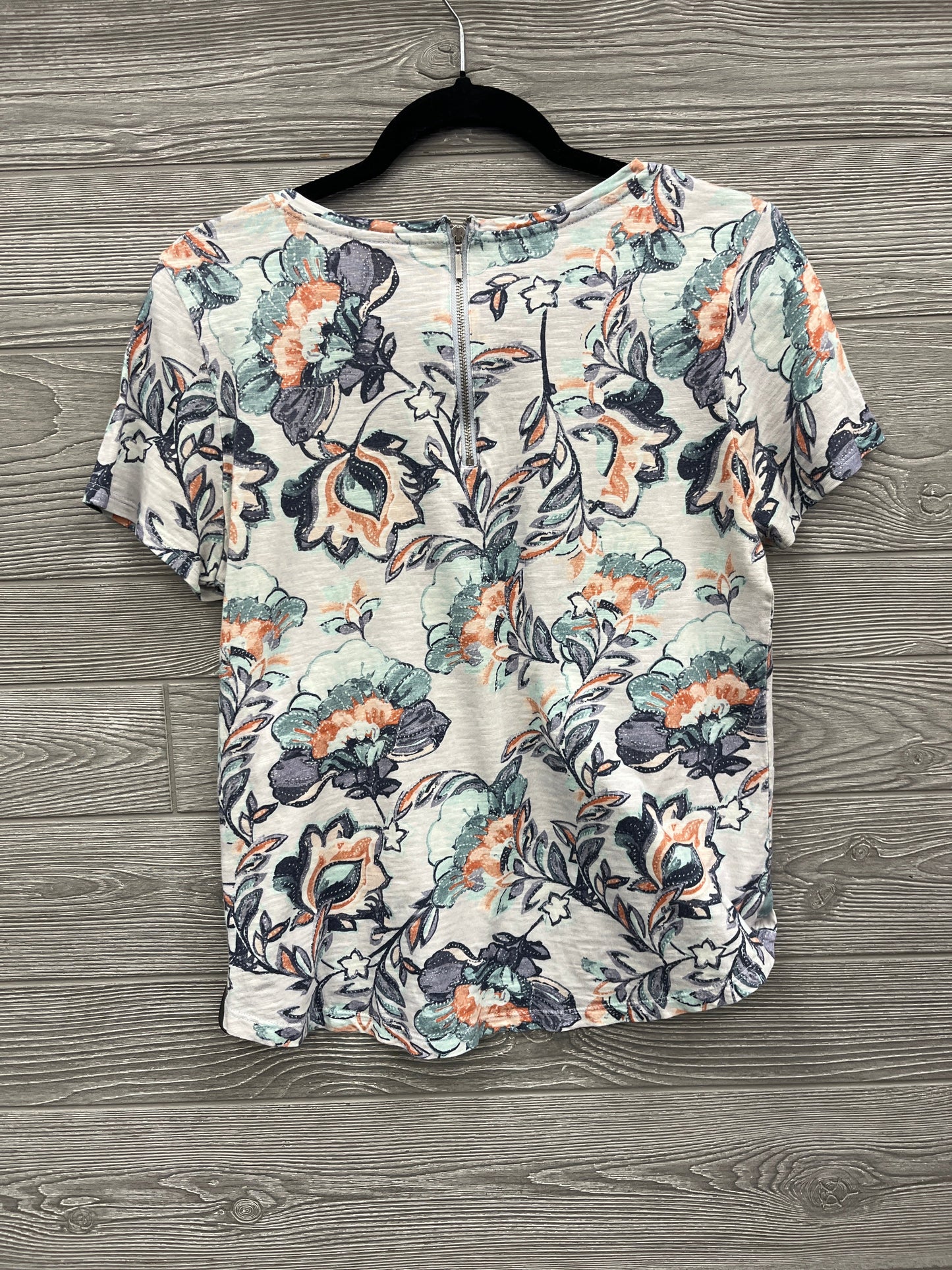 Top Short Sleeve By Chicos In Floral Print, Size: M