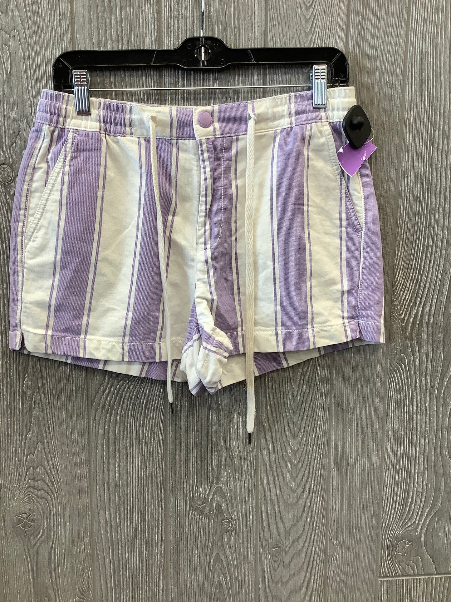 Shorts By American Eagle  Size: 2