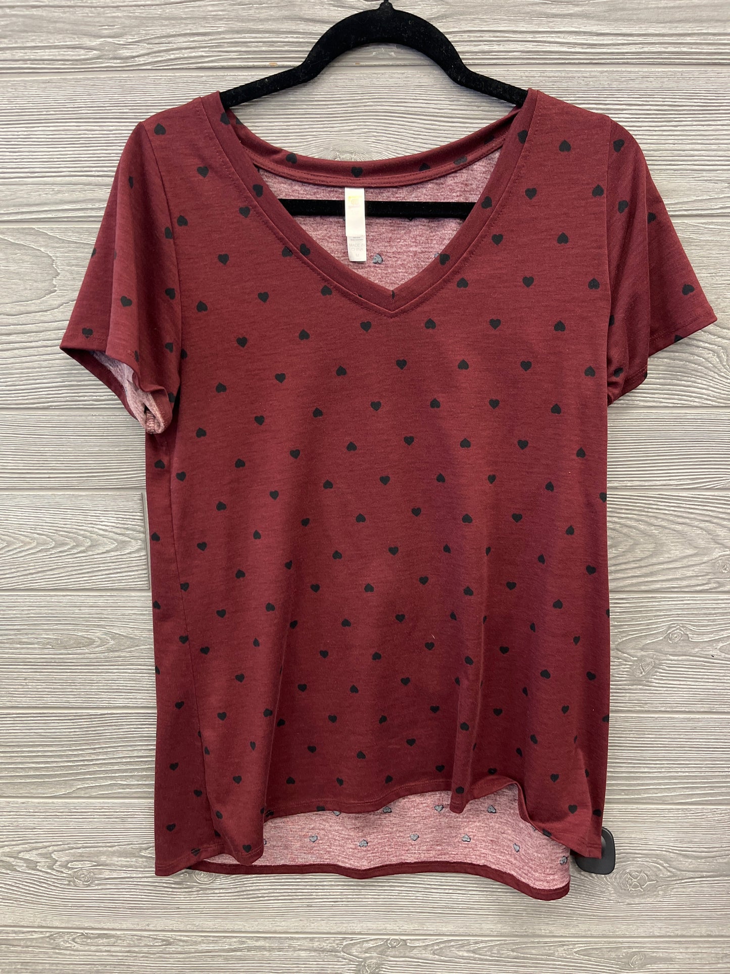 Top Short Sleeve By Lularoe In Red, Size: M