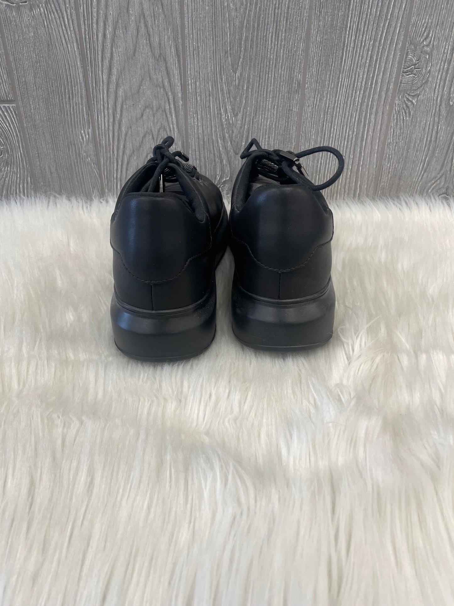 Black Shoes Flats Dkny, Size 8