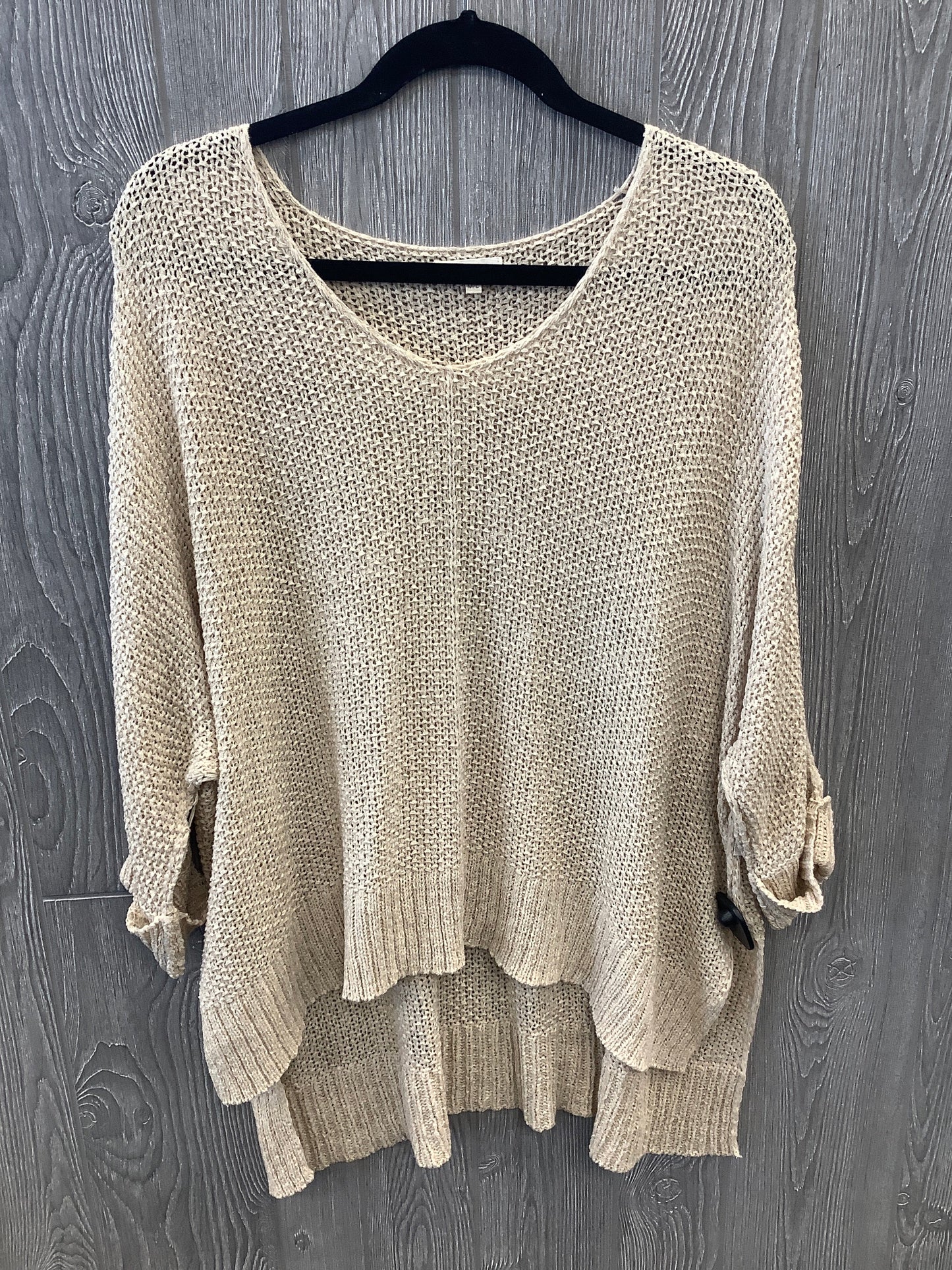 Tan Top 3/4 Sleeve Clothes Mentor, Size M