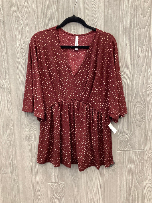 Top Short Sleeve By Clothes Mentor In Polkadot Pattern, Size: M