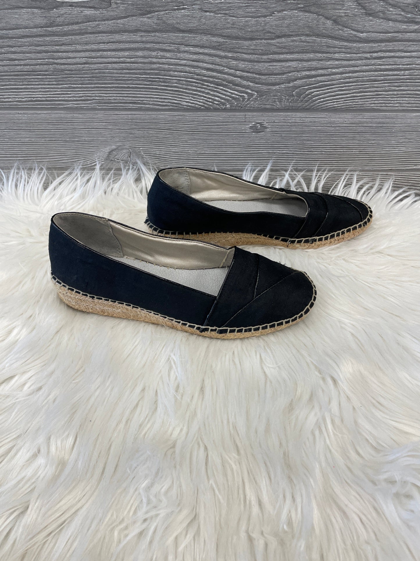 Shoes Flats By Life Stride In Black, Size: 7.5