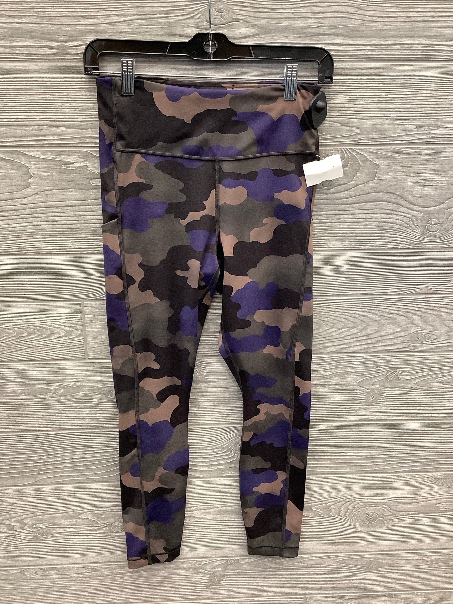 Athletic Capris By Athleta In Camouflage Print, Size: S