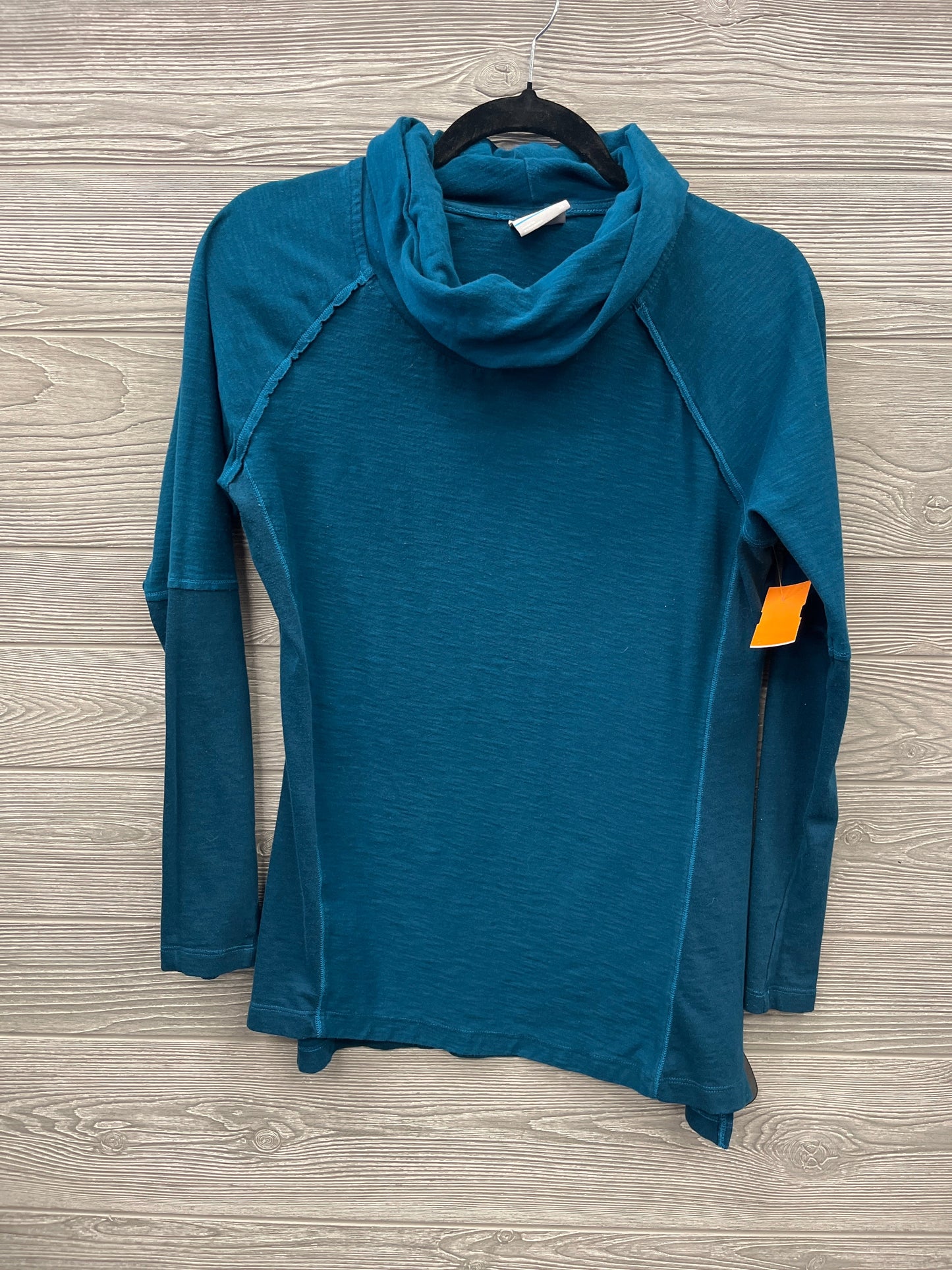 Top Long Sleeve By Columbia In Blue, Size: M