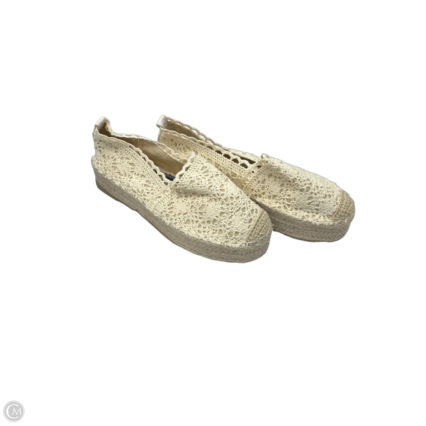 Shoes Flats By Clothes Mentor In Cream, Size: 7