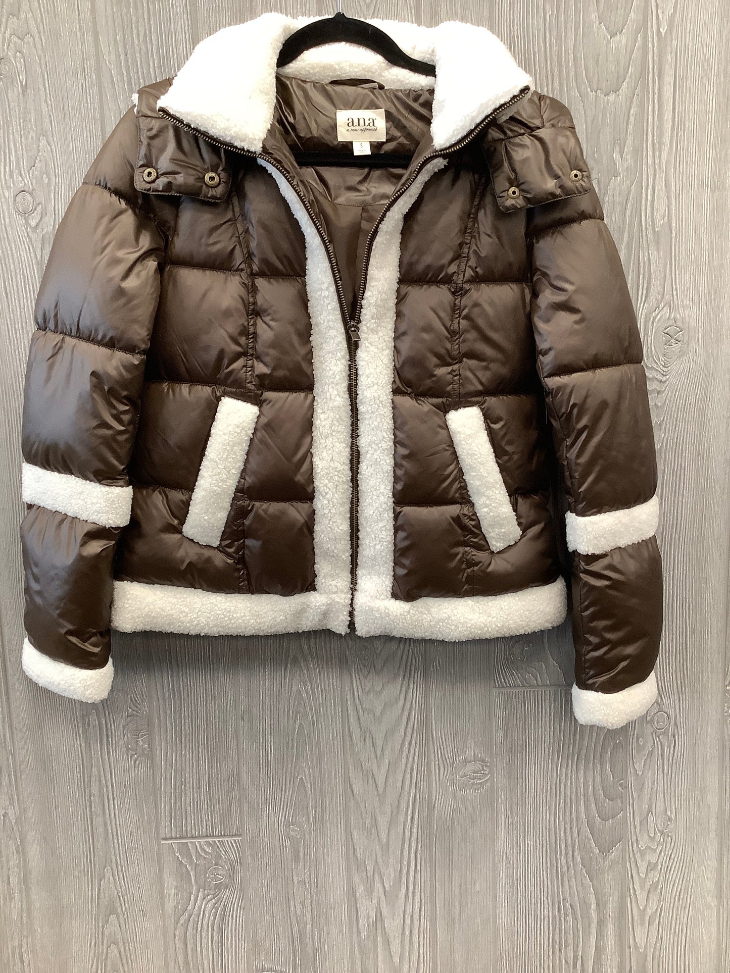 Brown Coat Puffer & Quilted Ana, Size S
