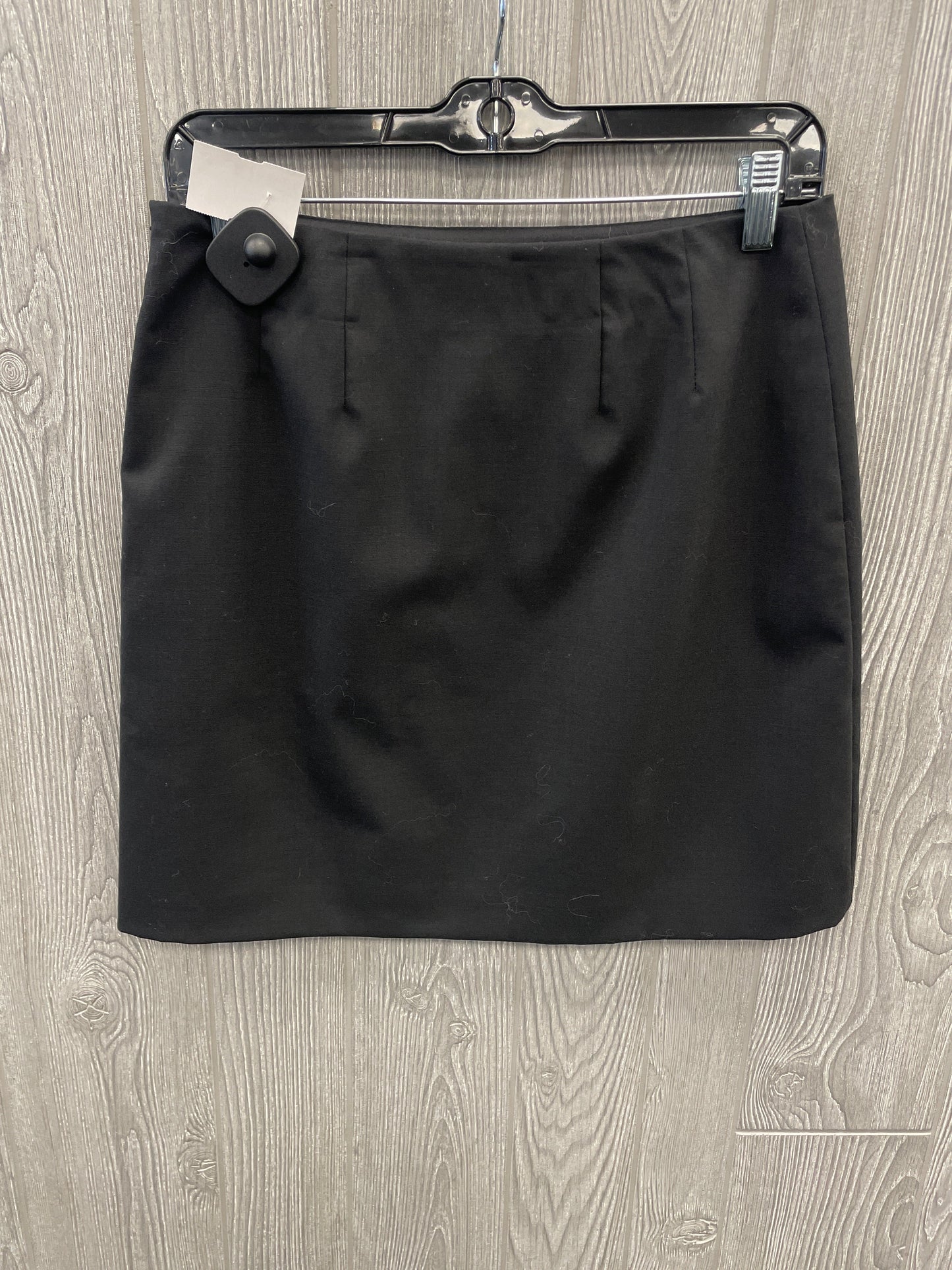 Skirt Mini & Short By Ann Taylor In Black, Size: 6