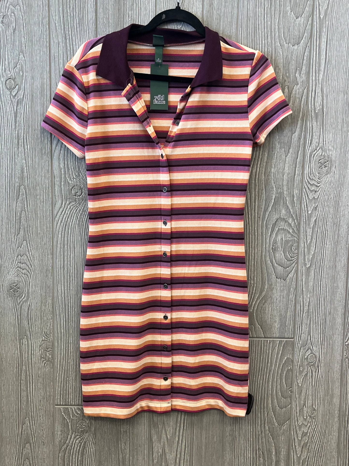 Dress Casual Short By Wild Fable In Striped Pattern, Size: M