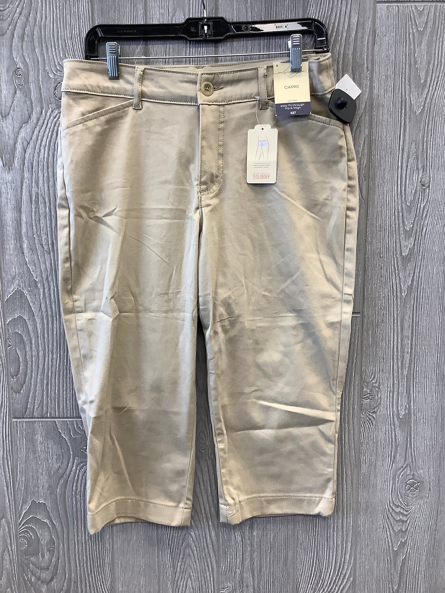 Capris By St Johns Bay In Tan, Size: 8