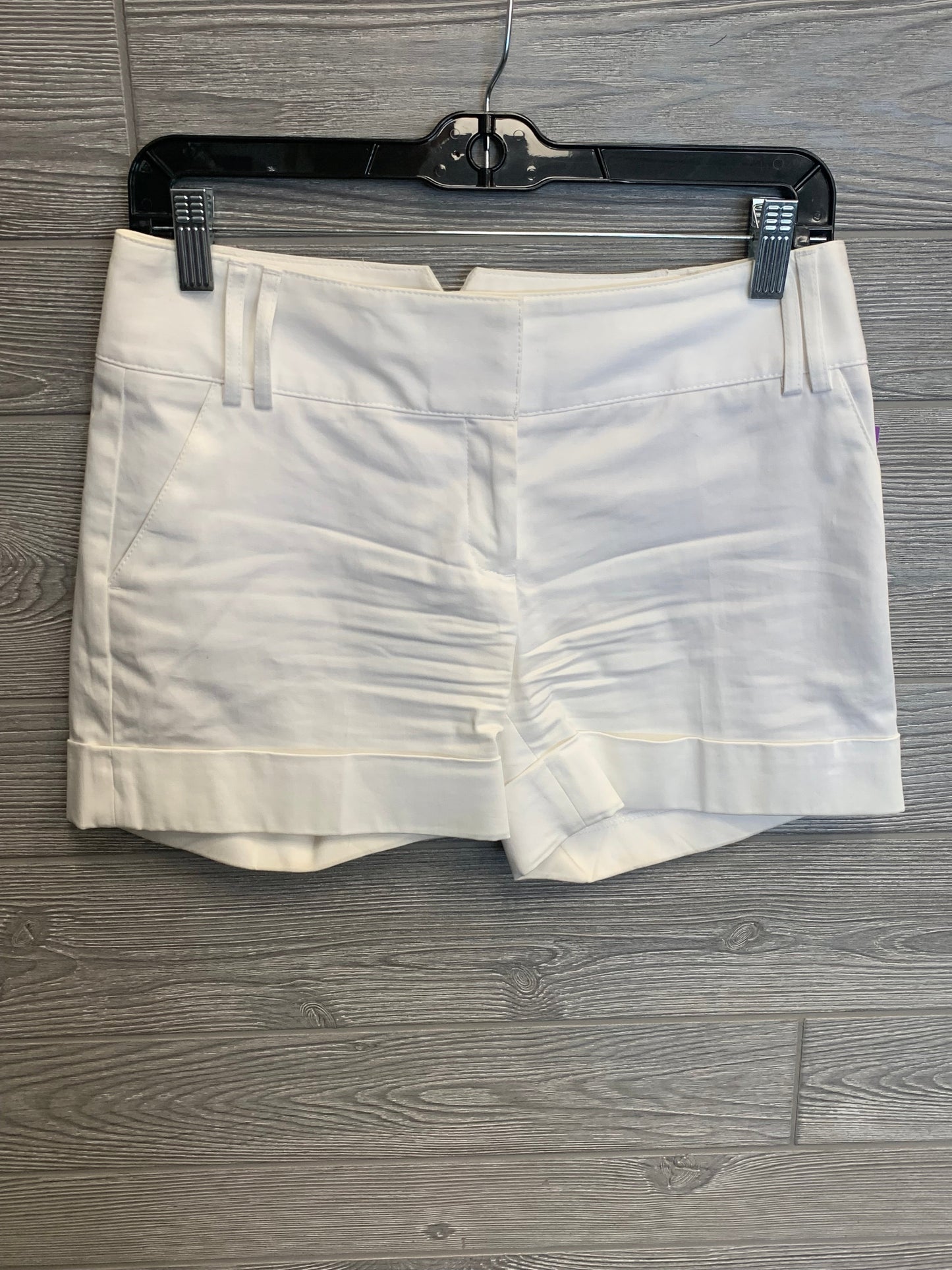 White Shorts Express, Size 0