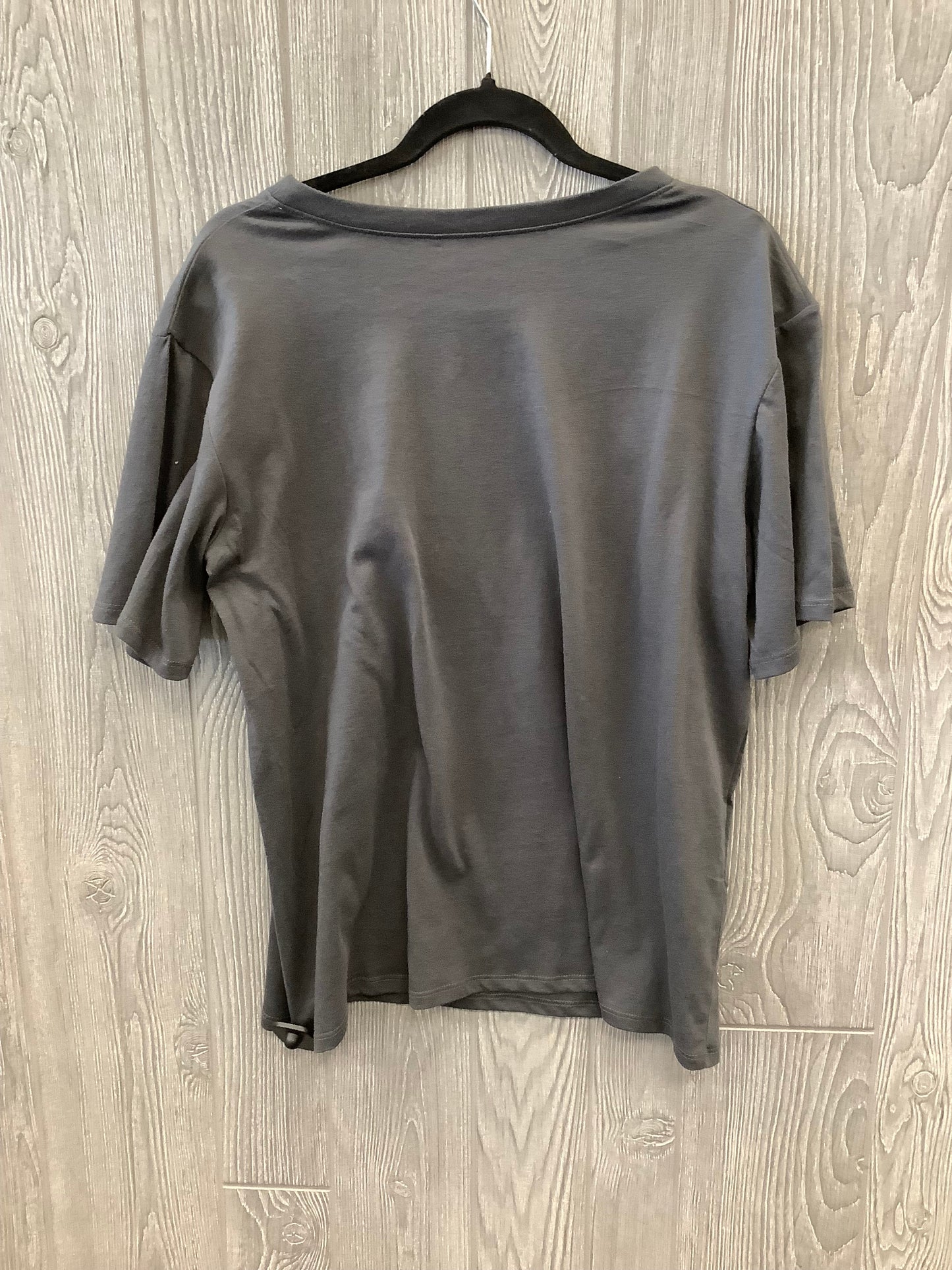 Grey Top Short Sleeve Disney Store, Size 1x