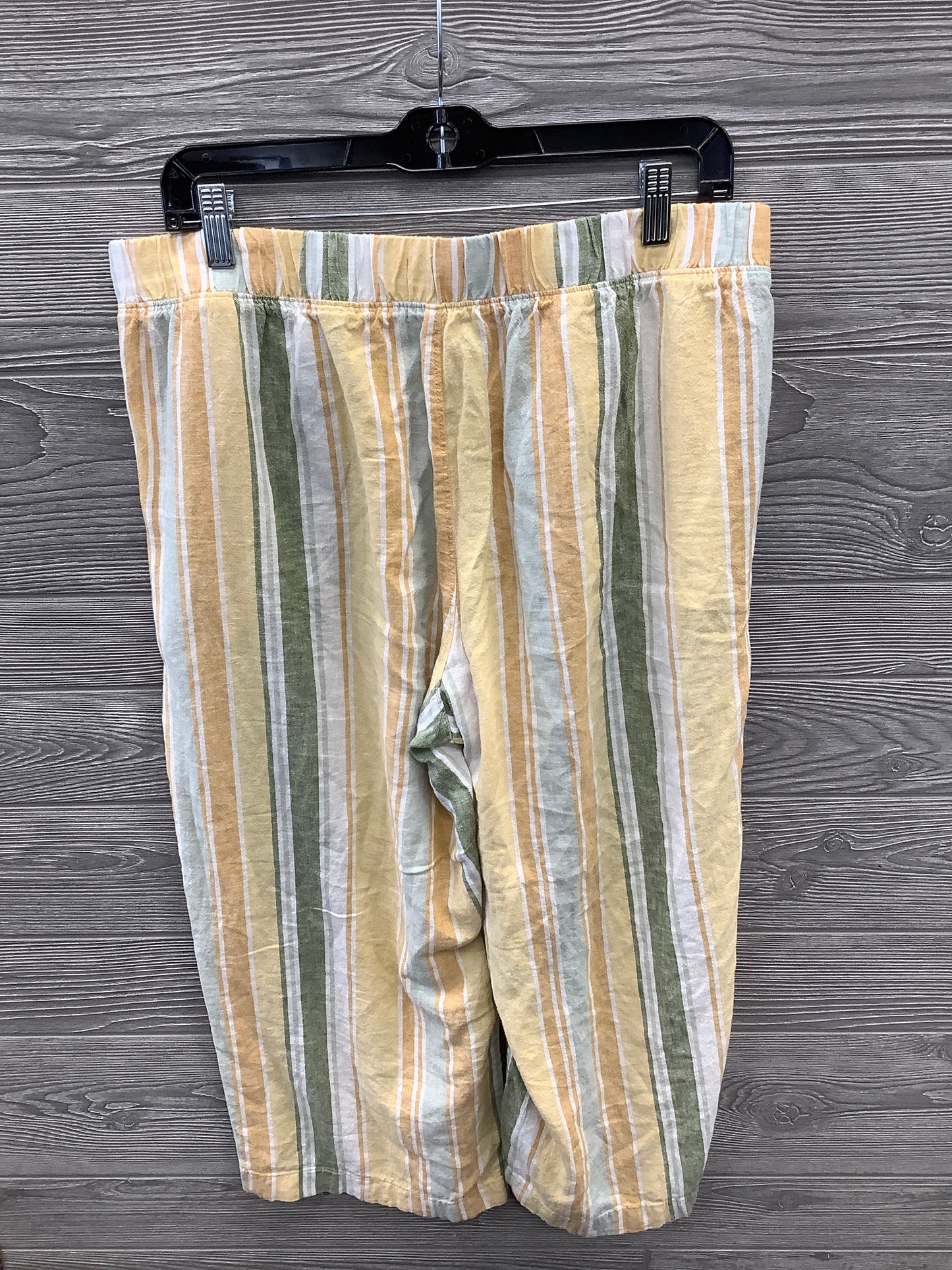 Capris By Croft And Barrow In Yellow, Size: 8