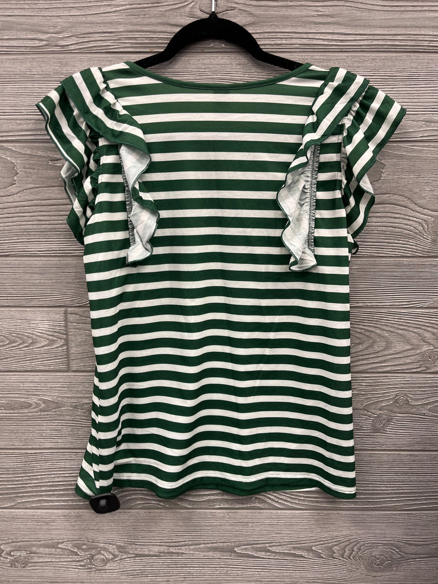 Top Short Sleeve By Shein In Green, Size: M