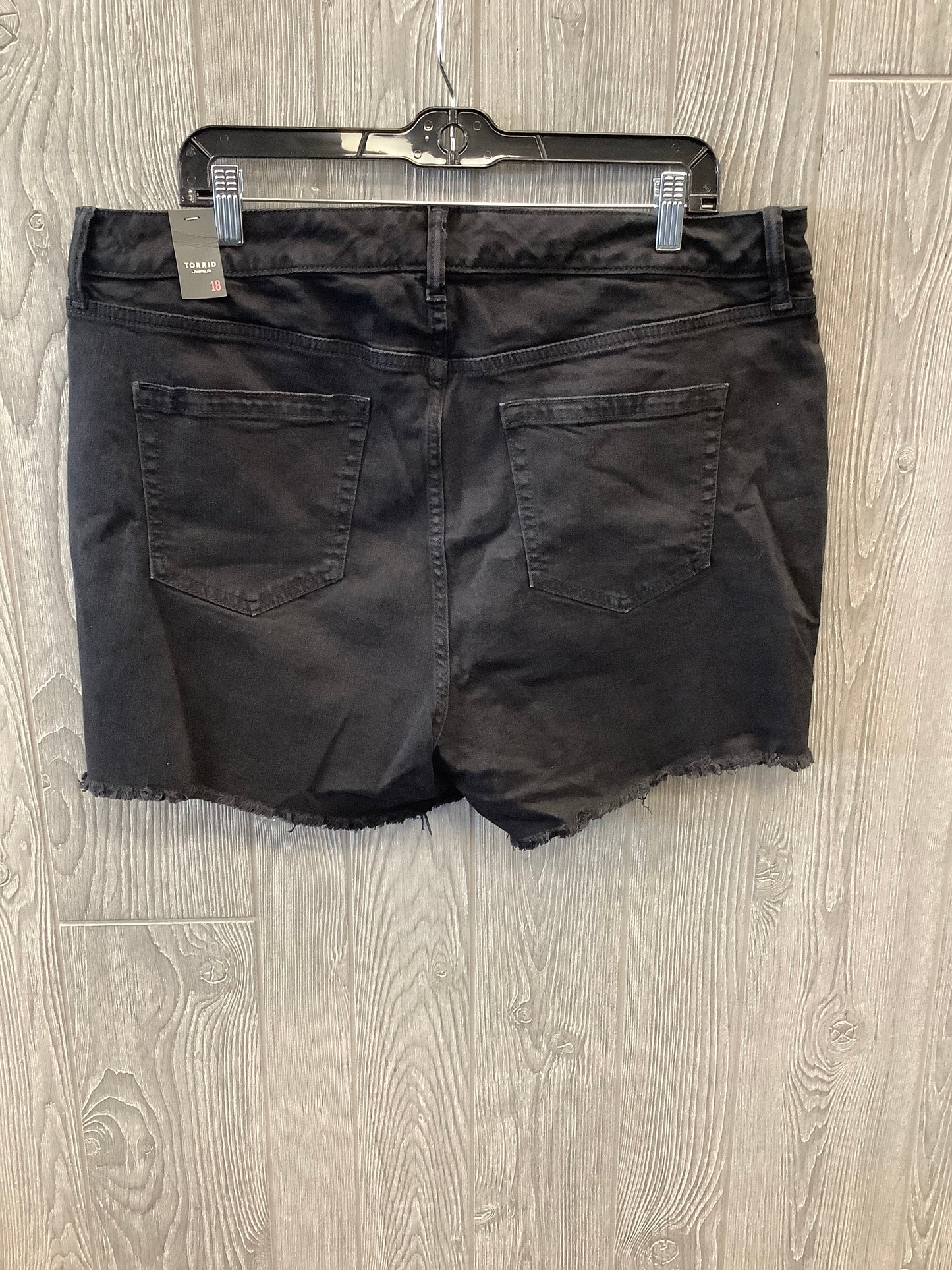 Black Shorts Torrid, Size 18