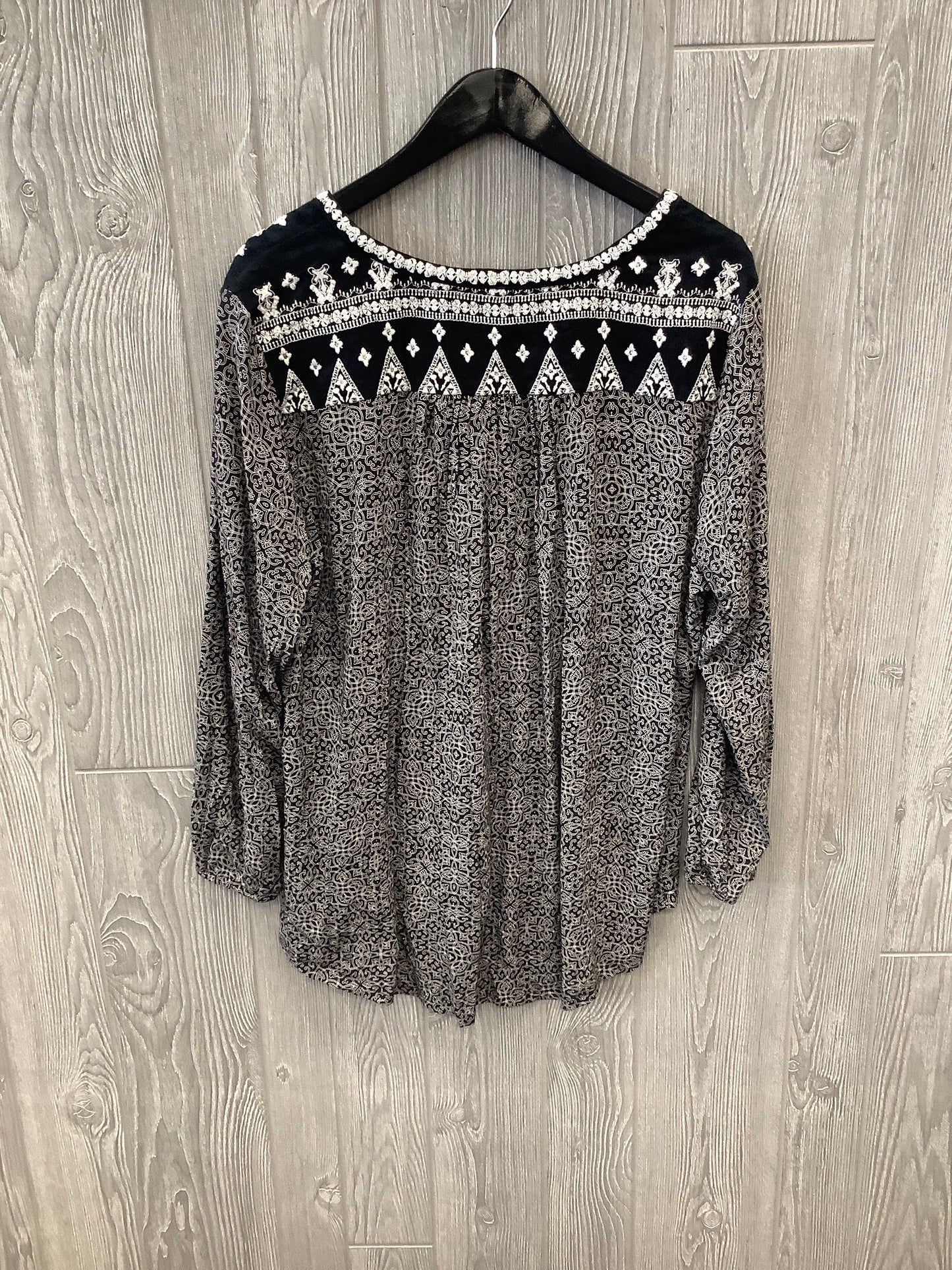 Black Top Long Sleeve Lucky Brand, Size 2x