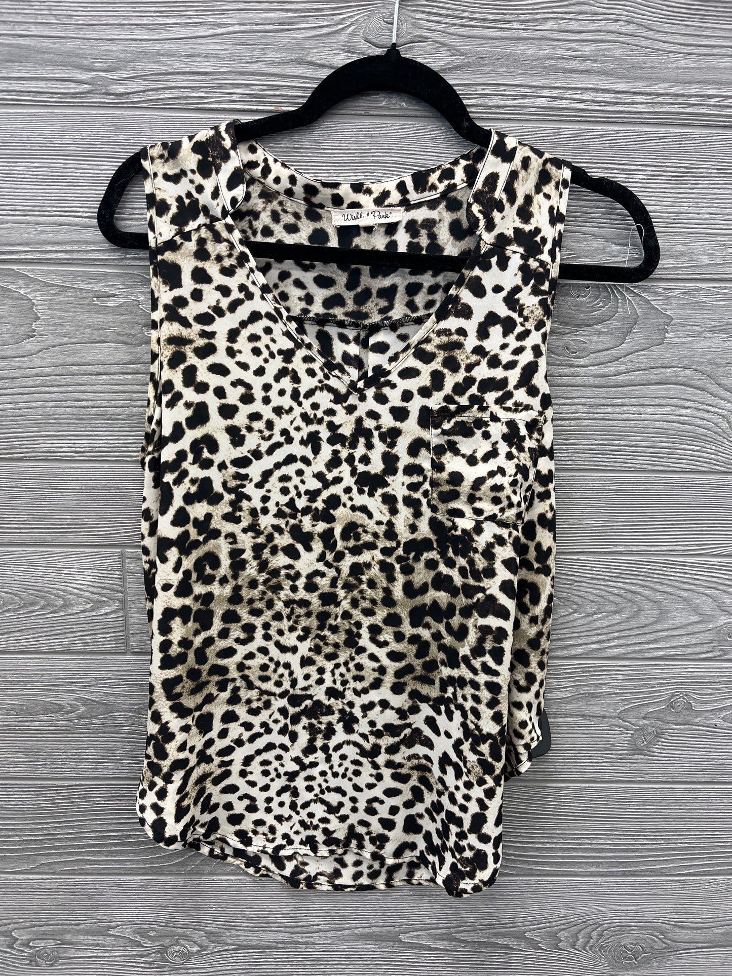 Top Sleeveless By Wishful Park In Animal Print, Size: L