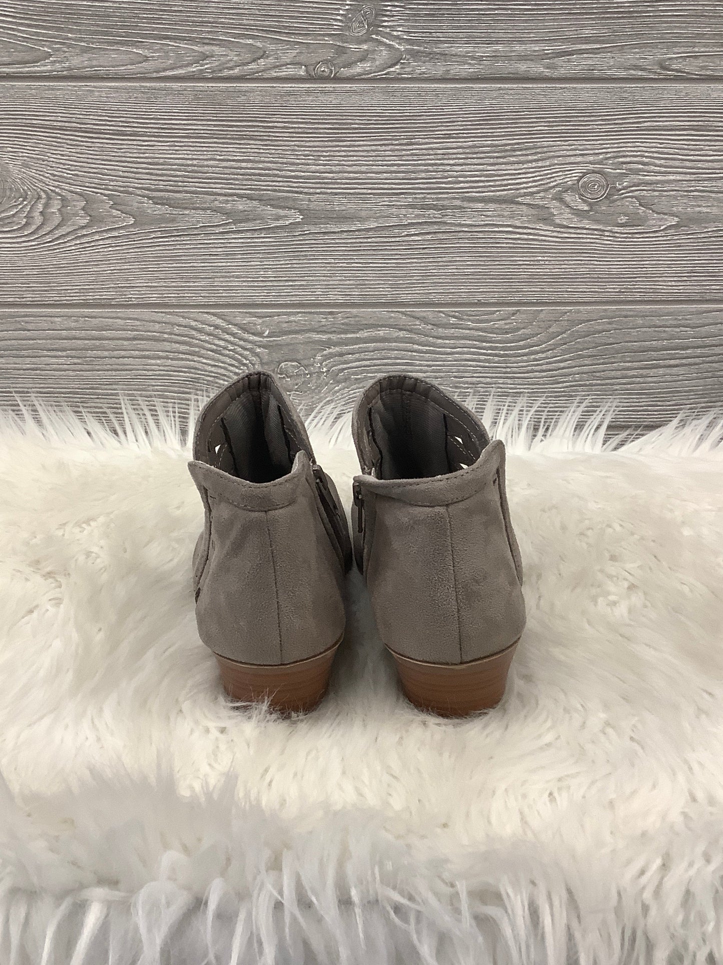 Boots Ankle Flats By Coconuts In Grey, Size: 8