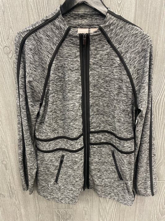 Athletic Top Long Sleeve Collar By Zenergy By Chicos In Grey, Size: M