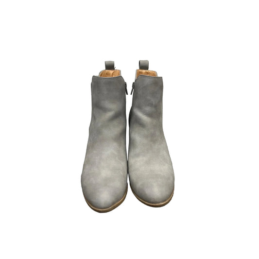 Boots Ankle Heels By Dolce Vita In Grey, Size: 9