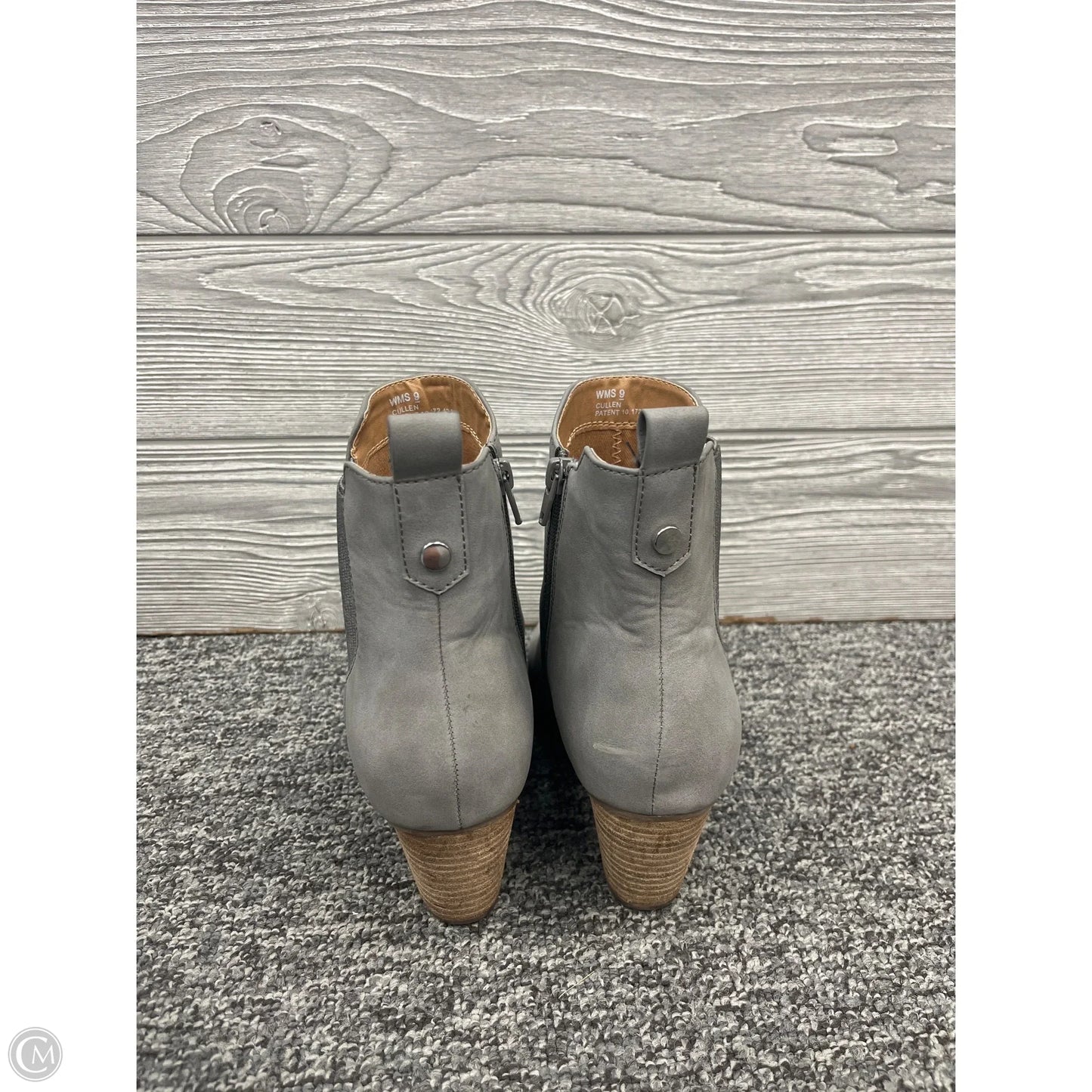 Boots Ankle Heels By Dolce Vita In Grey, Size: 9