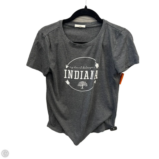 Top Short Sleeve By Maurices In Grey, Size: Xs