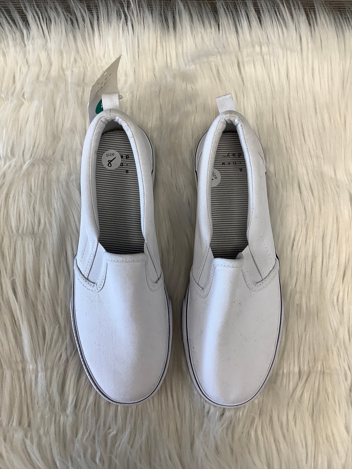 White Shoes Sneakers A New Day, Size 8