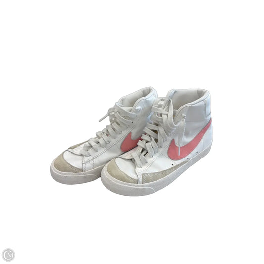 Shoes Sneakers By Nike In Pink & White, Size: 7.5
