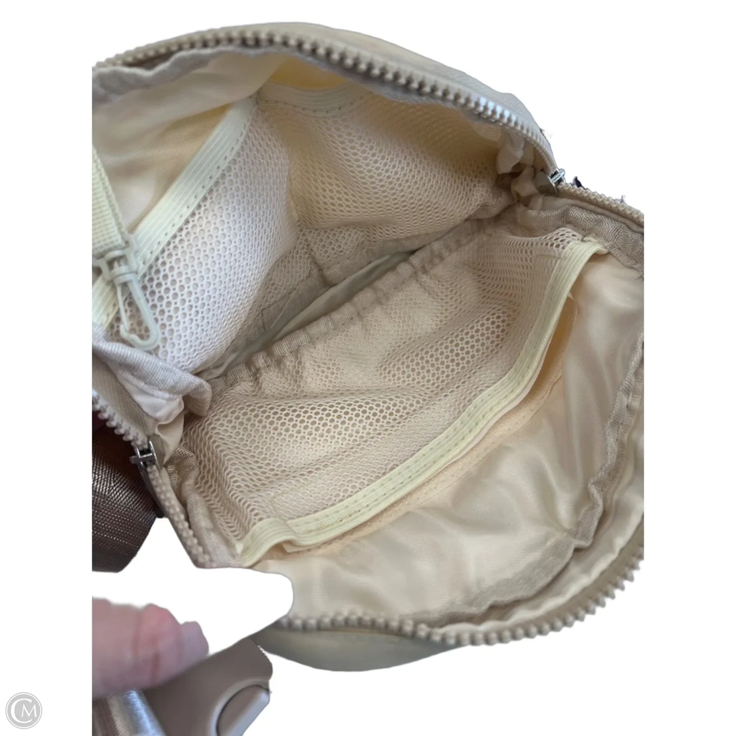 Belt Bag By Clothes Mentor, Size: Small