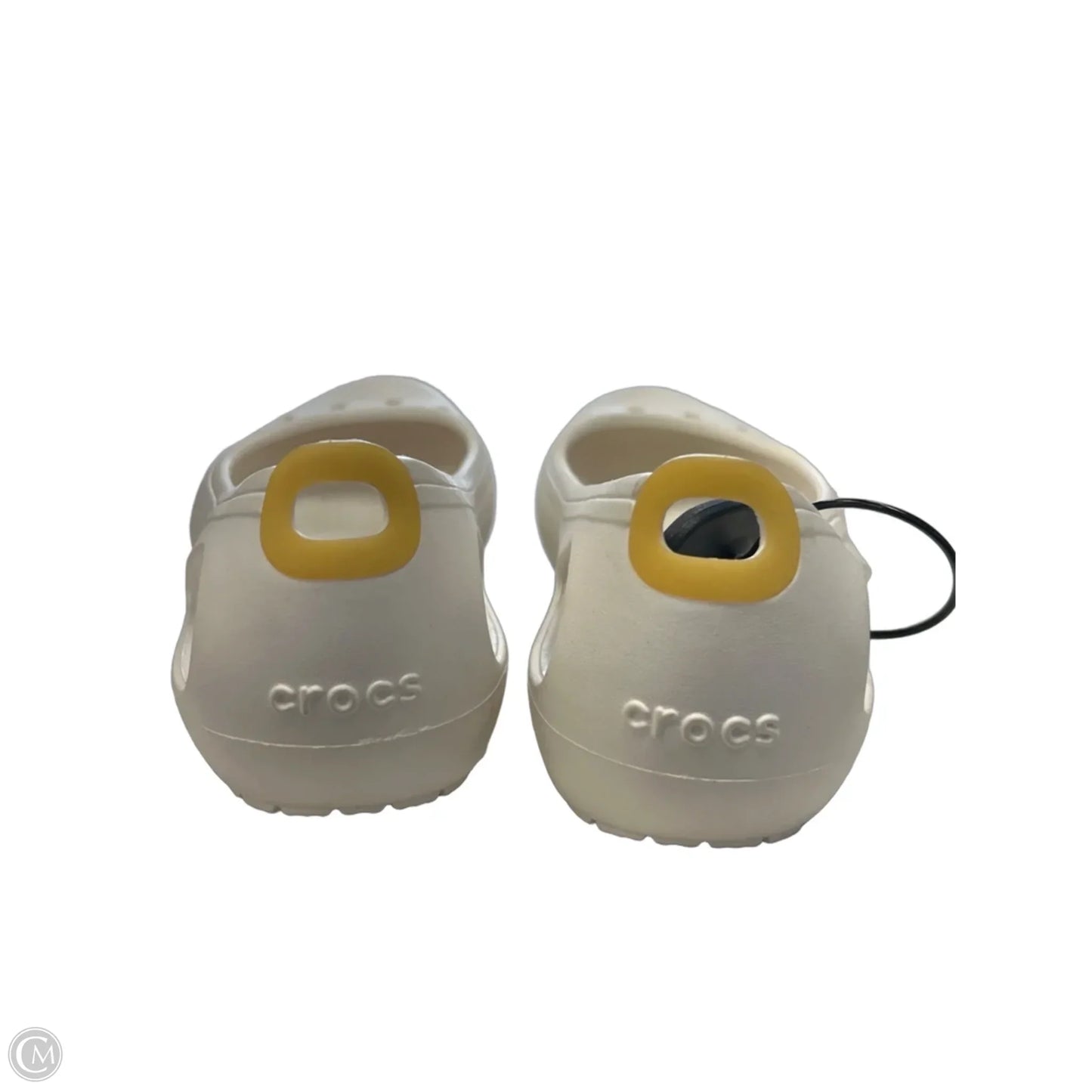 Shoes Flats By Crocs In White, Size: 7