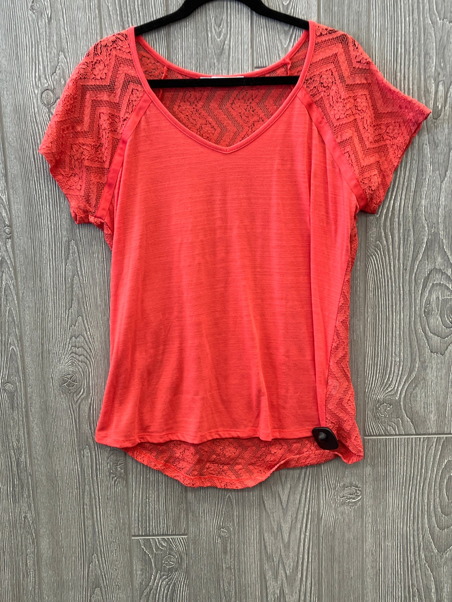 Top Short Sleeve By Maurices  Size: Xl