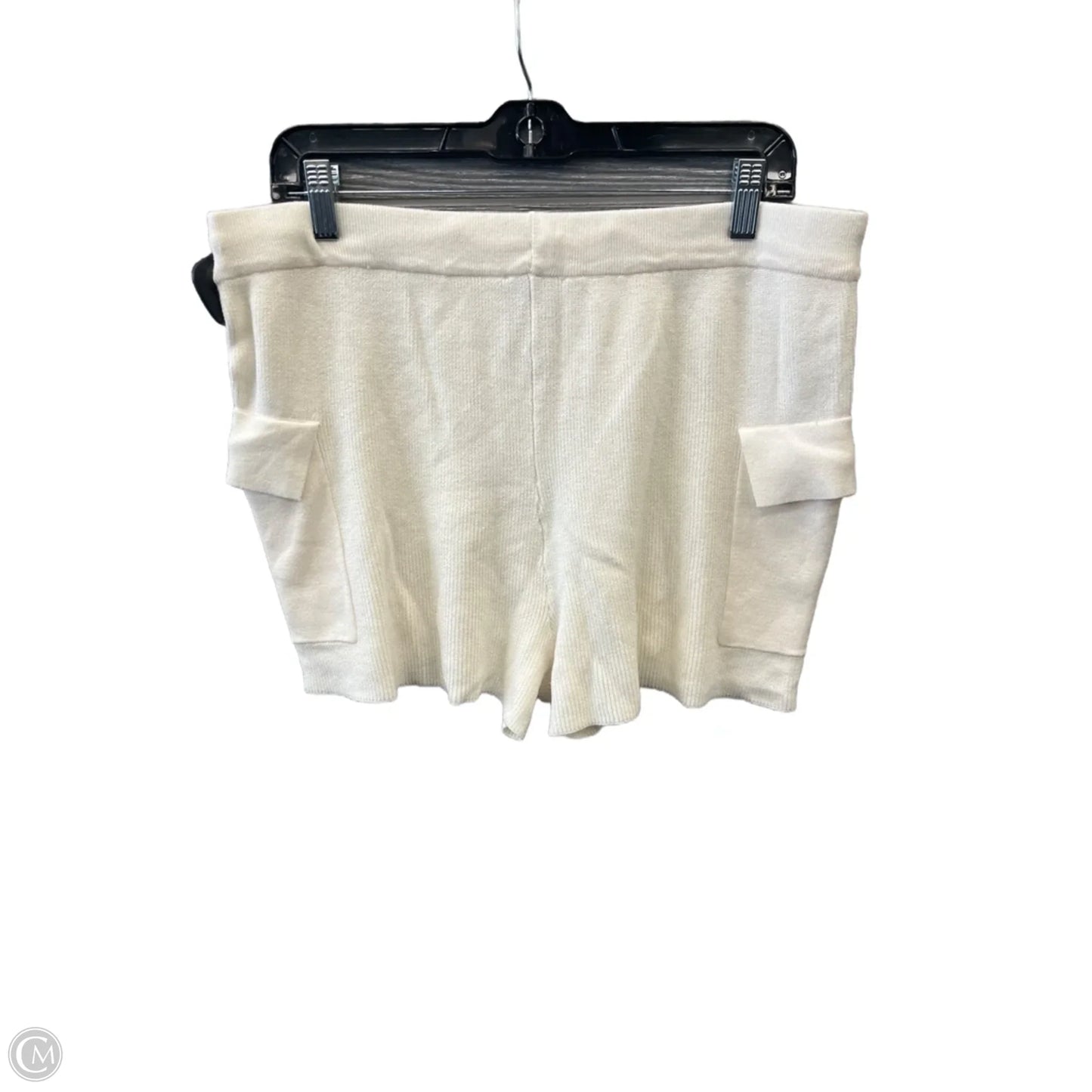 Shorts By Pink Rose In Cream, Size: Xl