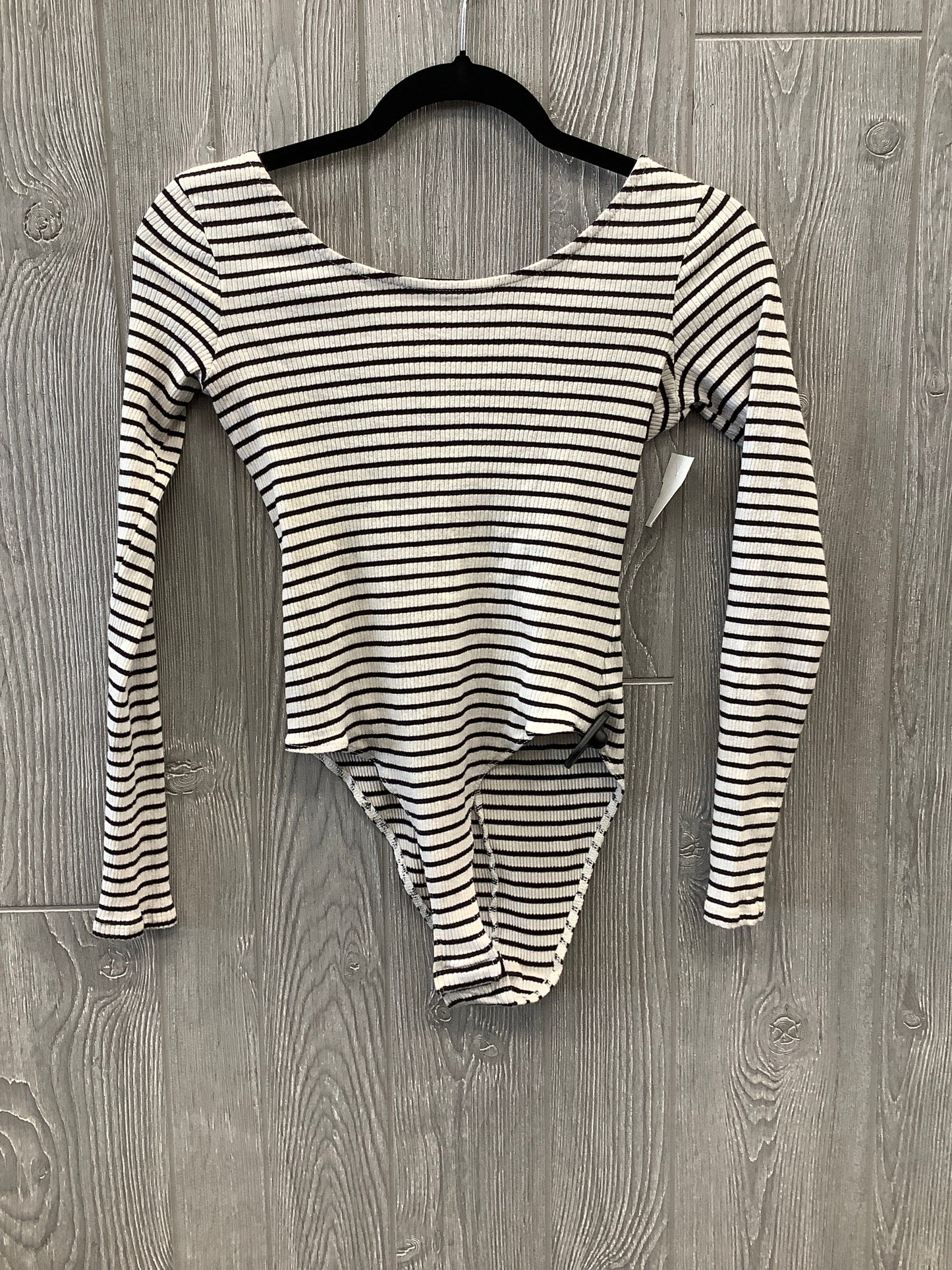 Striped Pattern Bodysuit Divided, Size M