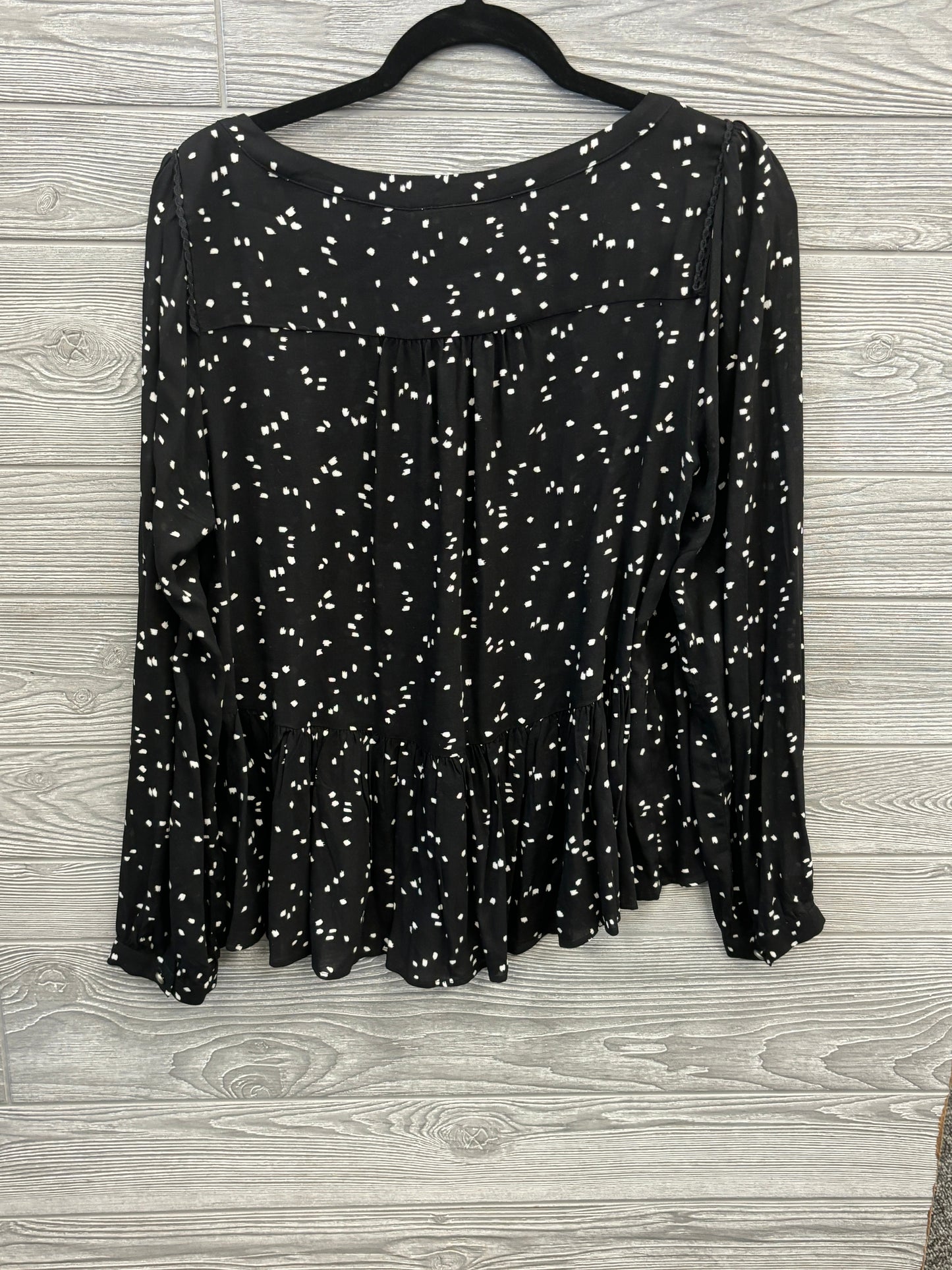 Top Long Sleeve By Maeve In Black, Size: M