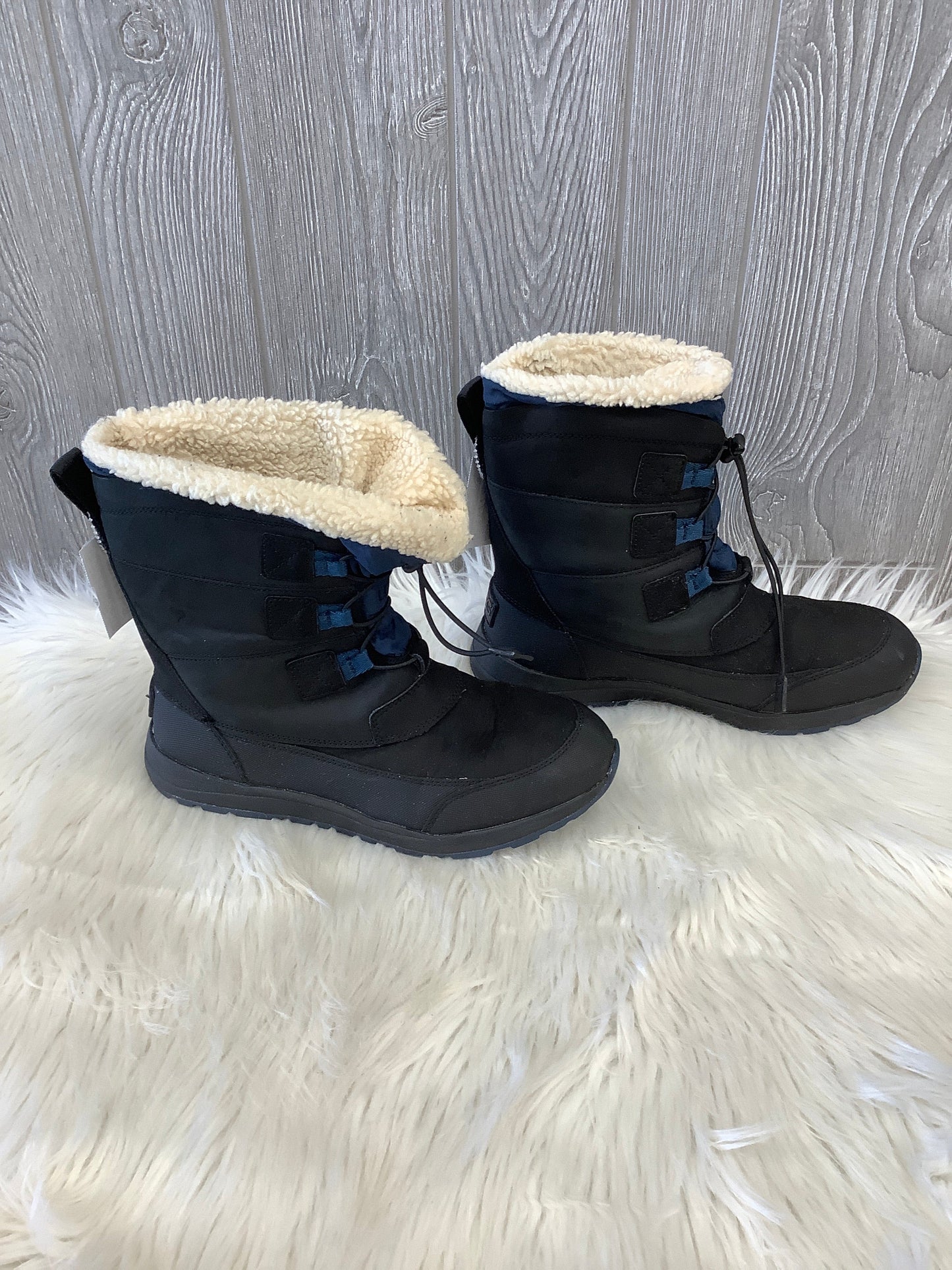 Boots Snow By Ugg In Black & Blue, Size: 6