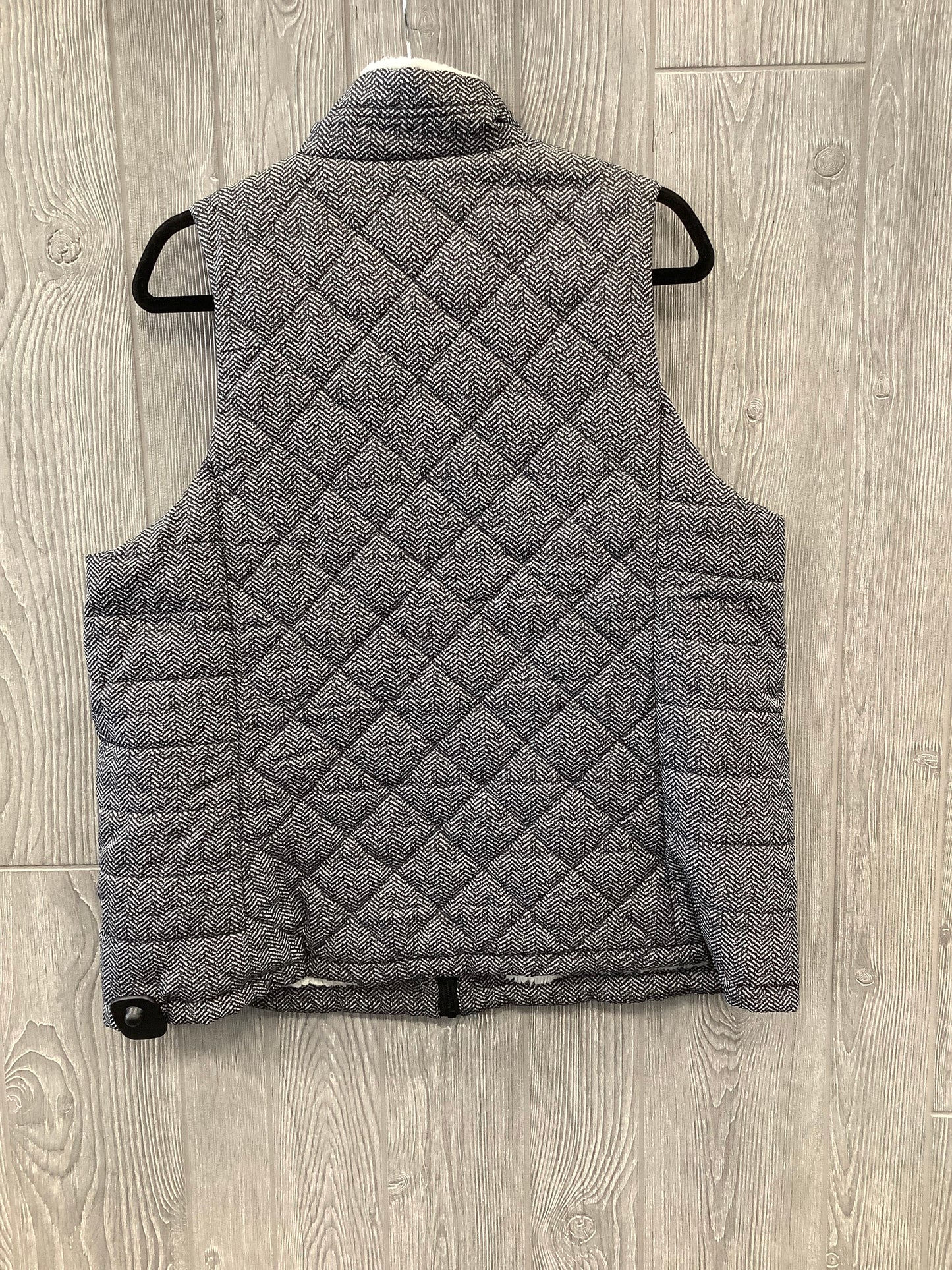 Vest Other By Maurices In Grey, Size: 1x