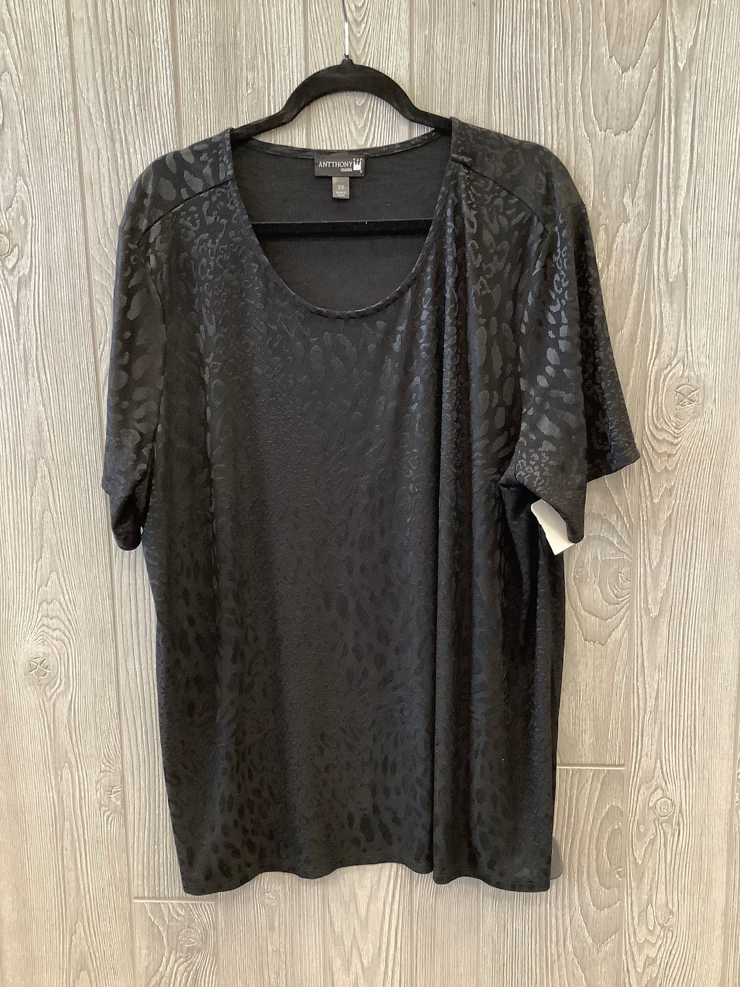 Top Short Sleeve By Antthony In Black, Size: 2x