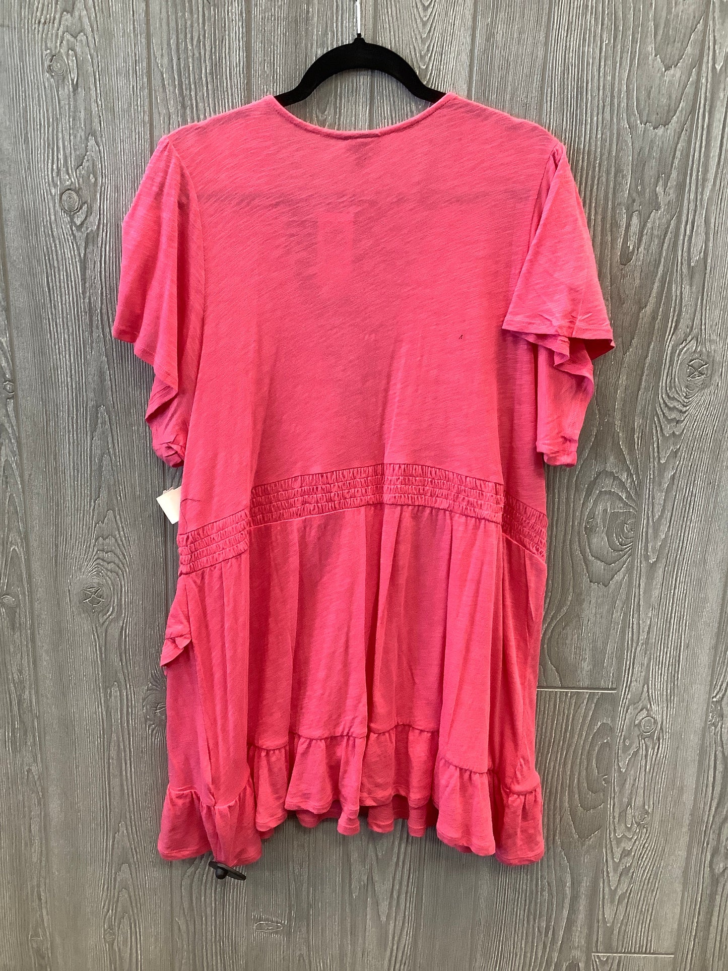 Top Short Sleeve By Torrid In Pink, Size: 3x