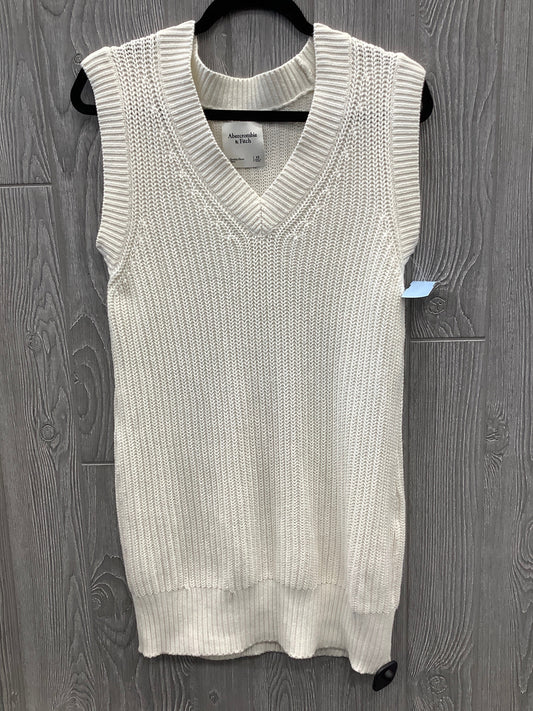 Dress Sweater By Abercrombie And Fitch In Cream, Size: Xs