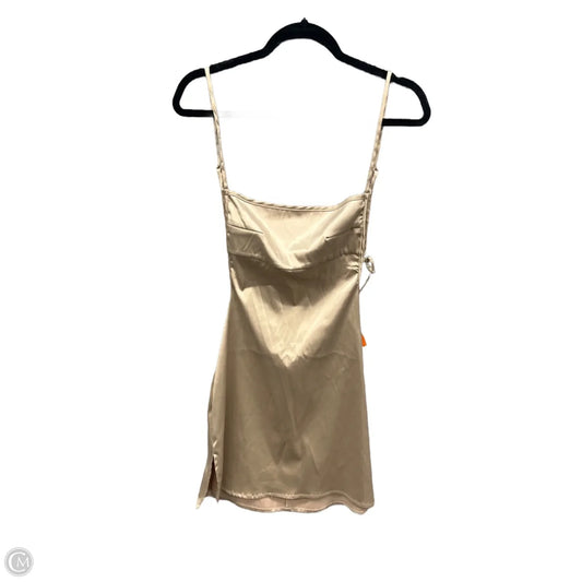 Dress Casual Short By Fashion Nova In Tan, Size: M