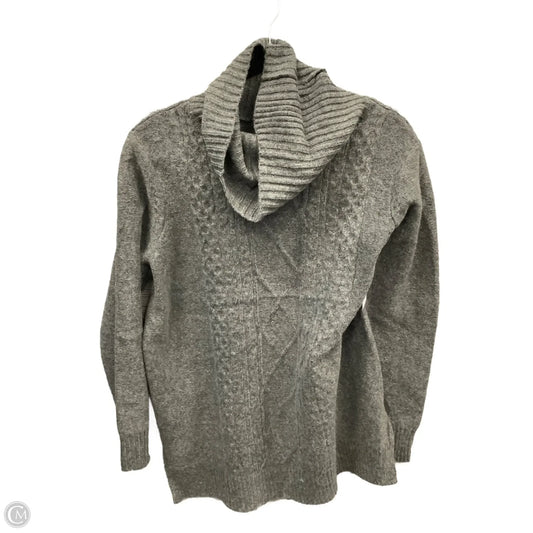 Sweater By Croft And Barrow In Grey, Size: L