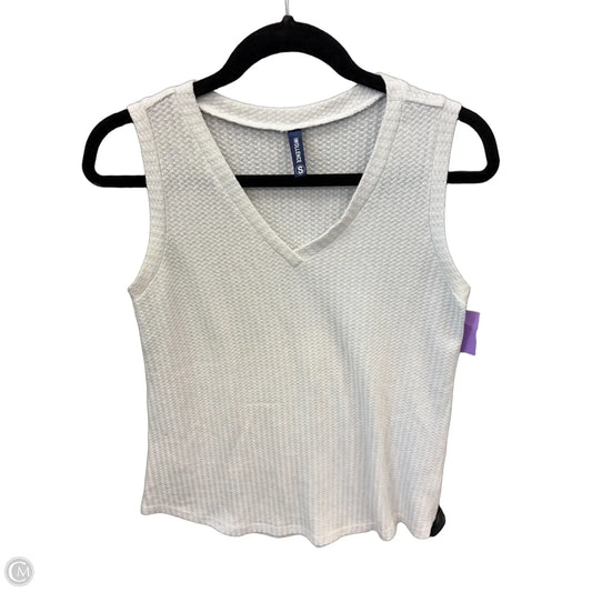 Top Sleeveless By Clothes Mentor In White, Size: S