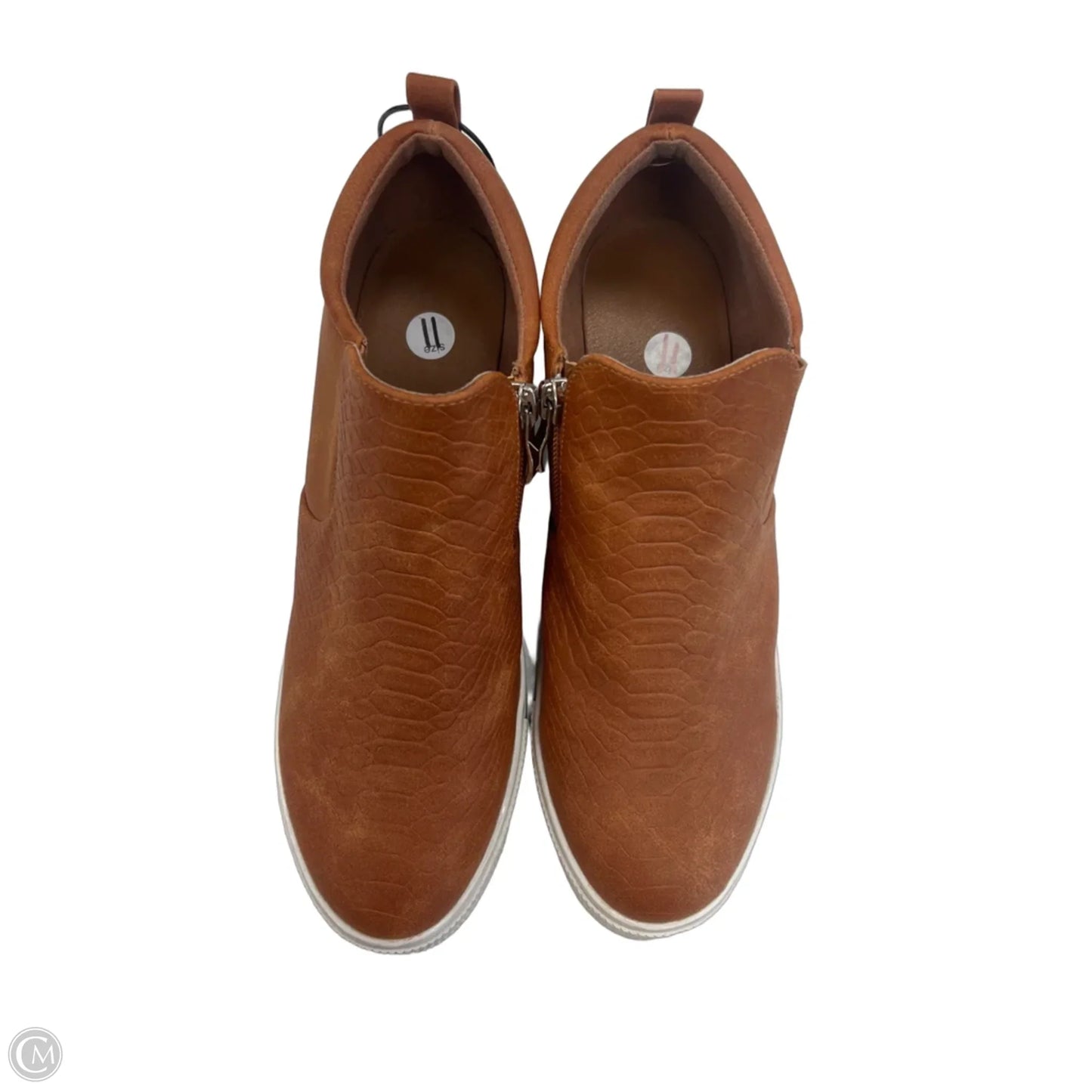 Shoes Flats By Clothes Mentor In Brown, Size: 11