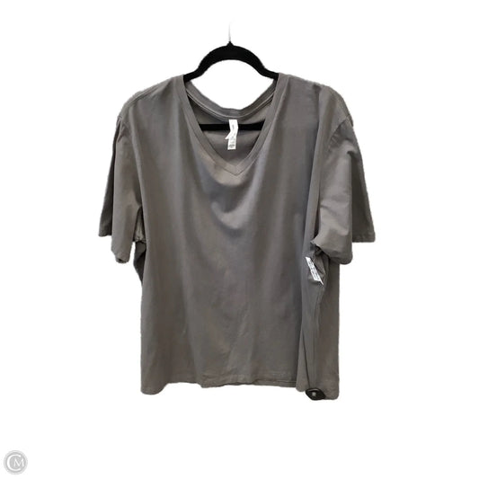 Top Short Sleeve Basic By Bella + Canvas In Grey, Size: 3x