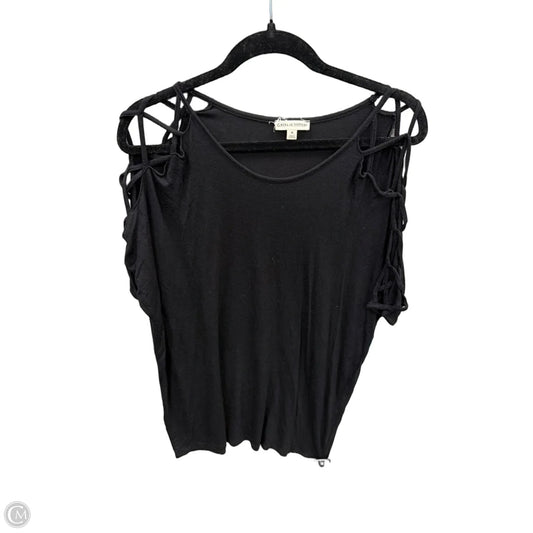 Top Short Sleeve By Zenana Outfitters In Black, Size: M
