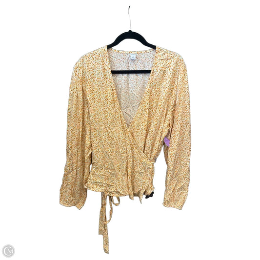 Top Long Sleeve By Old Navy In Yellow, Size: Xl