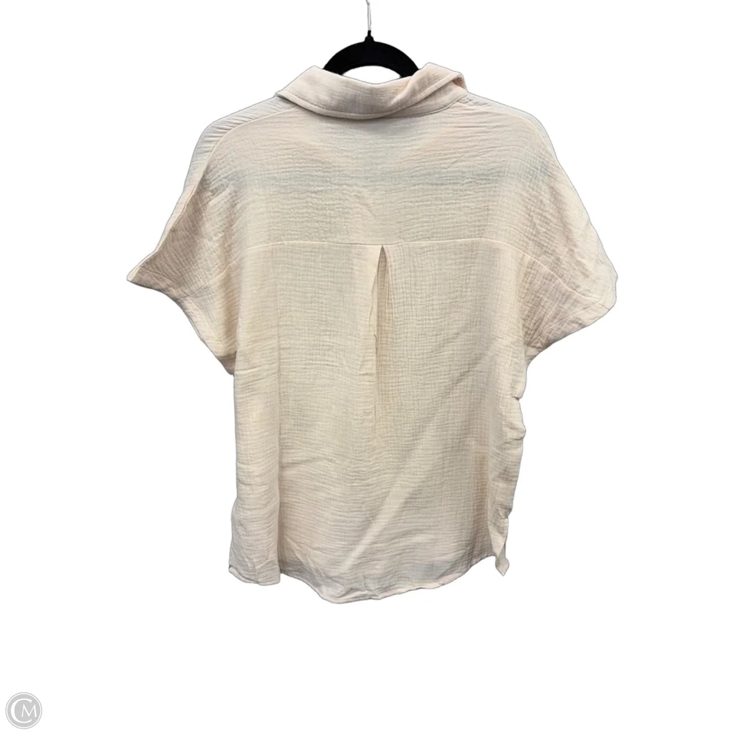 Top Short Sleeve By Clothes Mentor In Tan, Size: S