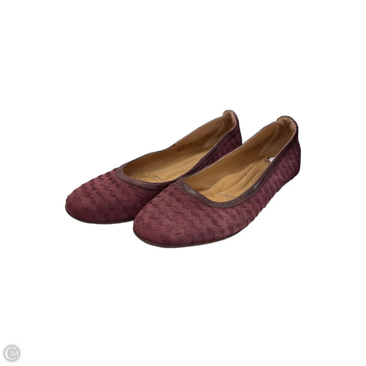 Shoes Flats By Sofft In Maroon, Size: 9