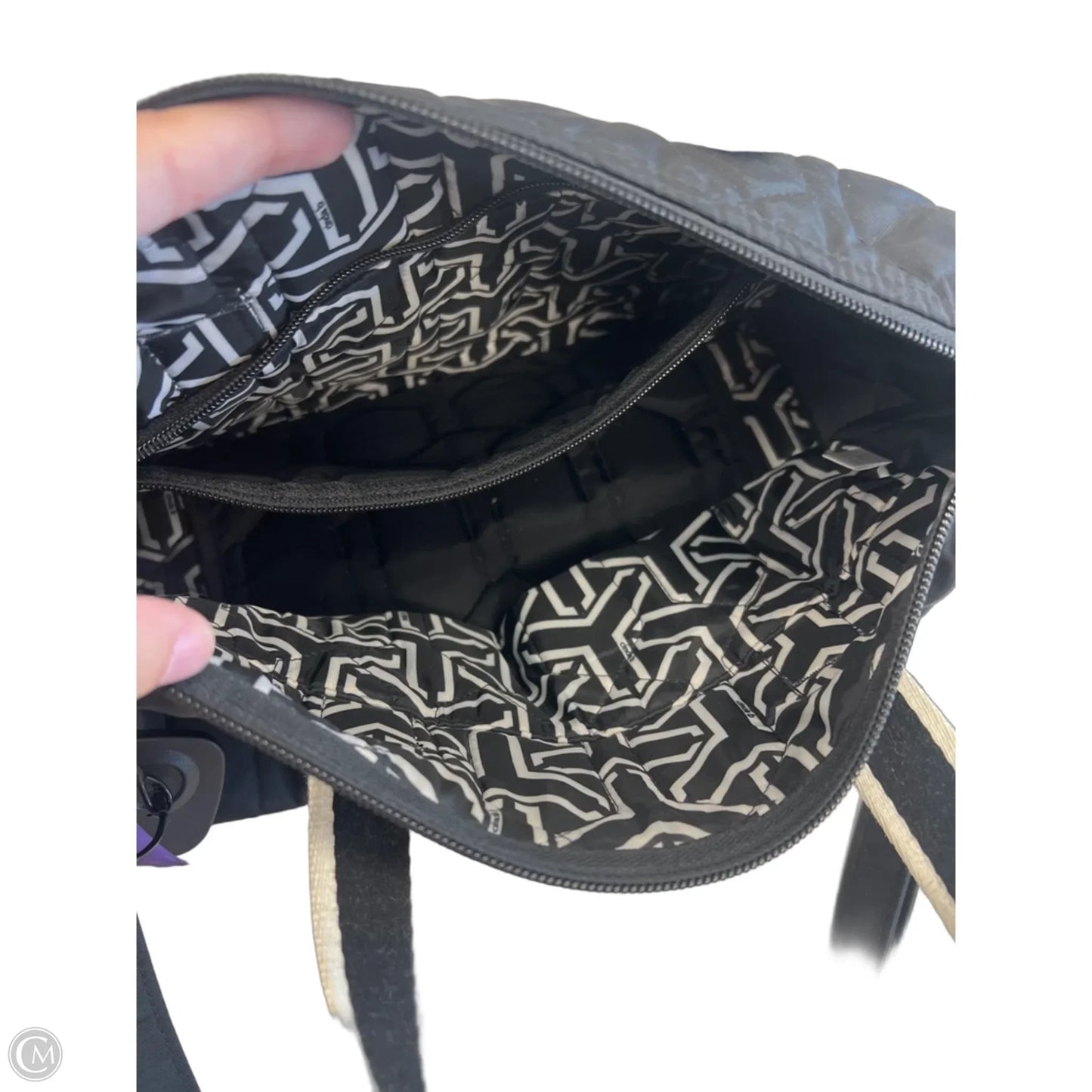 Crossbody By Clothes Mentor, Size: Medium